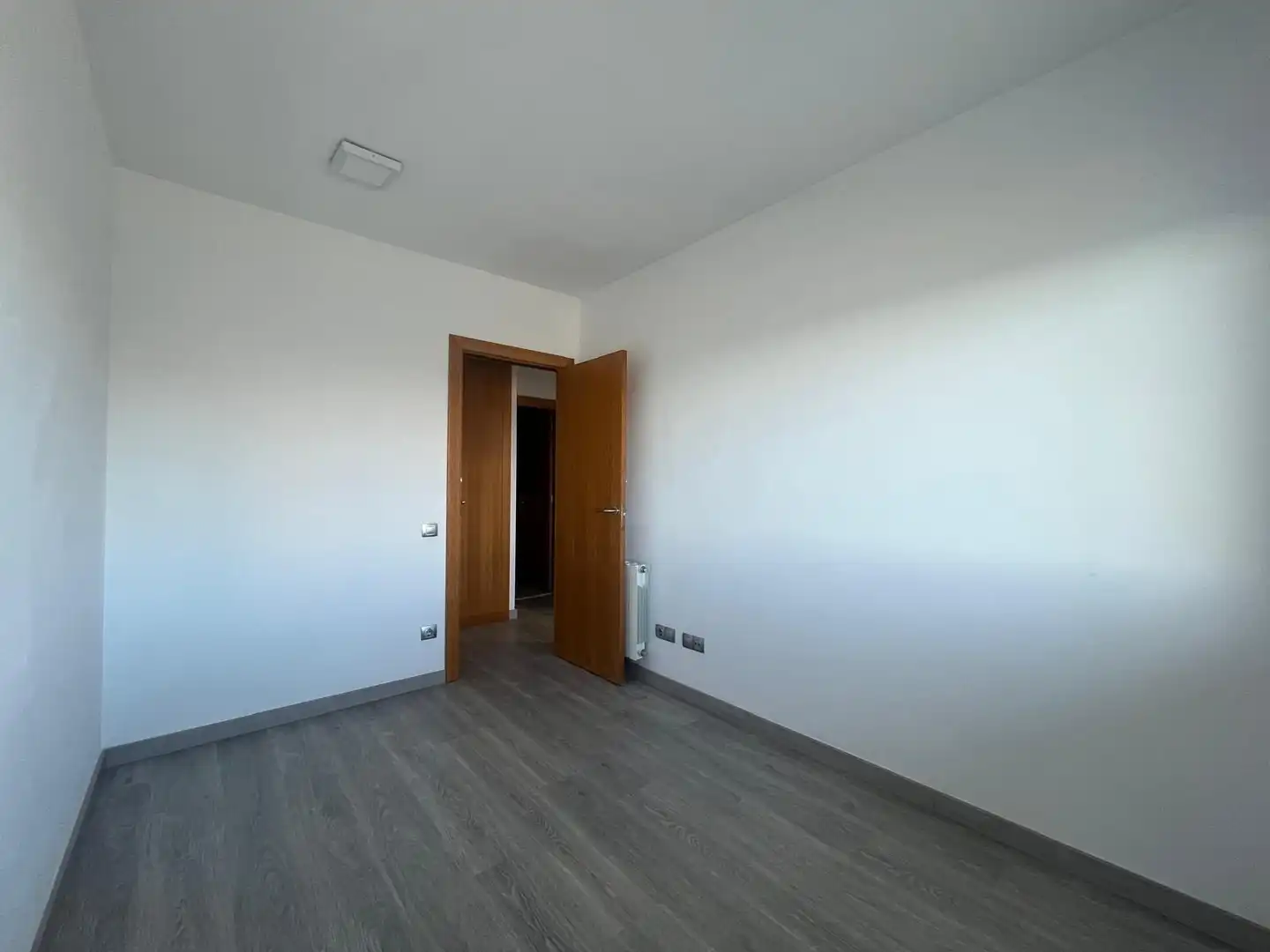 Habitación de Piso en venta en Badalona con Aire acondicionado, Calefacción y Terraza