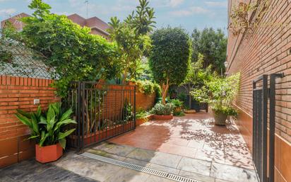 Garden of Single-family semi-detached for sale in Castelldefels  with Air Conditioner and Terrace