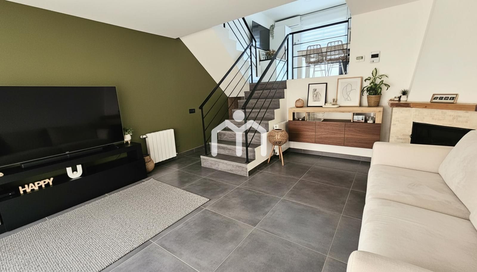 Sala d'estar de Casa adosada en venda en Badalona amb Aire condicionat, Calefacció i Terrassa