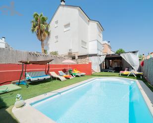 Piscina de Casa o xalet en venda en Villamantilla amb Calefacció, Jardí privat i Terrassa