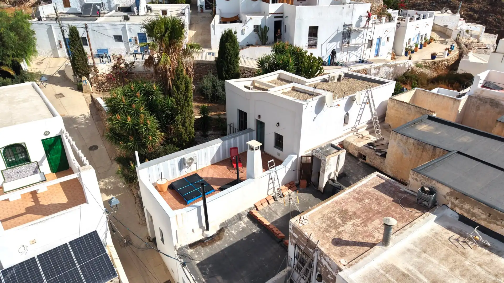 Vista exterior de Casa o xalet en venda en Níjar amb Aire condicionat, Terrassa i Moblat