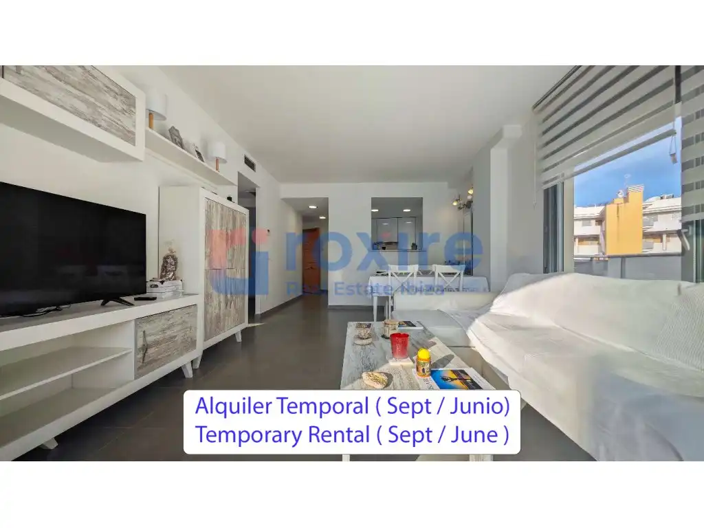 Wohnzimmer von Wohnung zur Miete in Sant Josep de sa Talaia mit Klimaanlage, Heizung und Terrasse