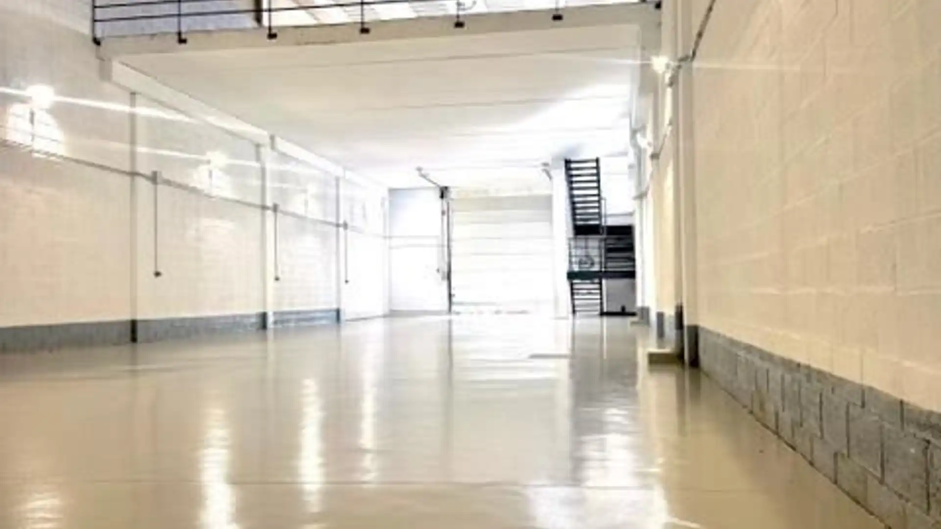 Nave industrial de alquiler en Marbella