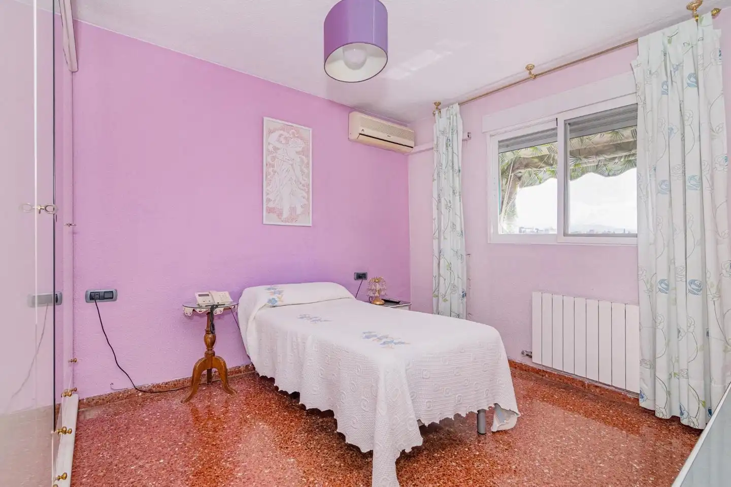 Bedroom of Flat for sale in Granada  with Air Conditioner
