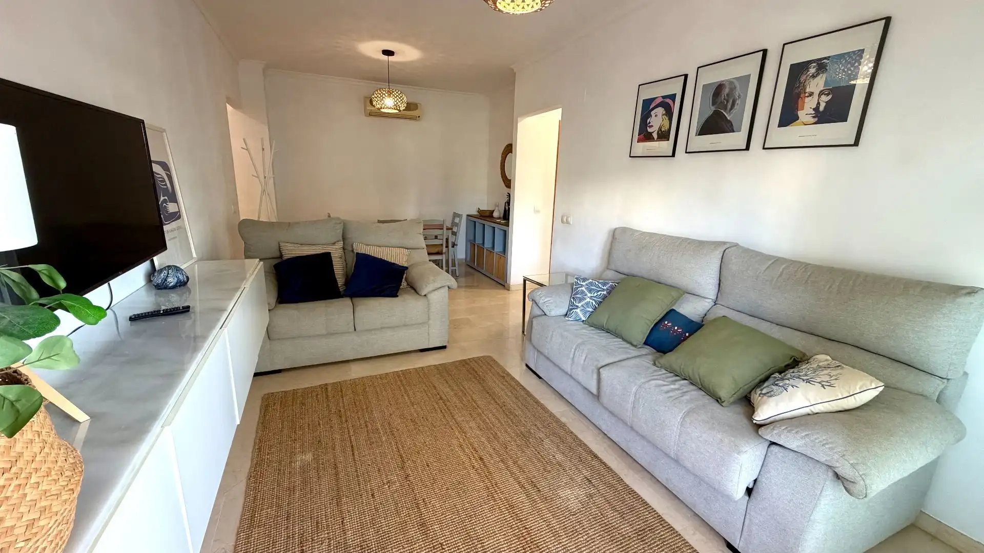 Living room of Apartments for rent in Los Boliches 