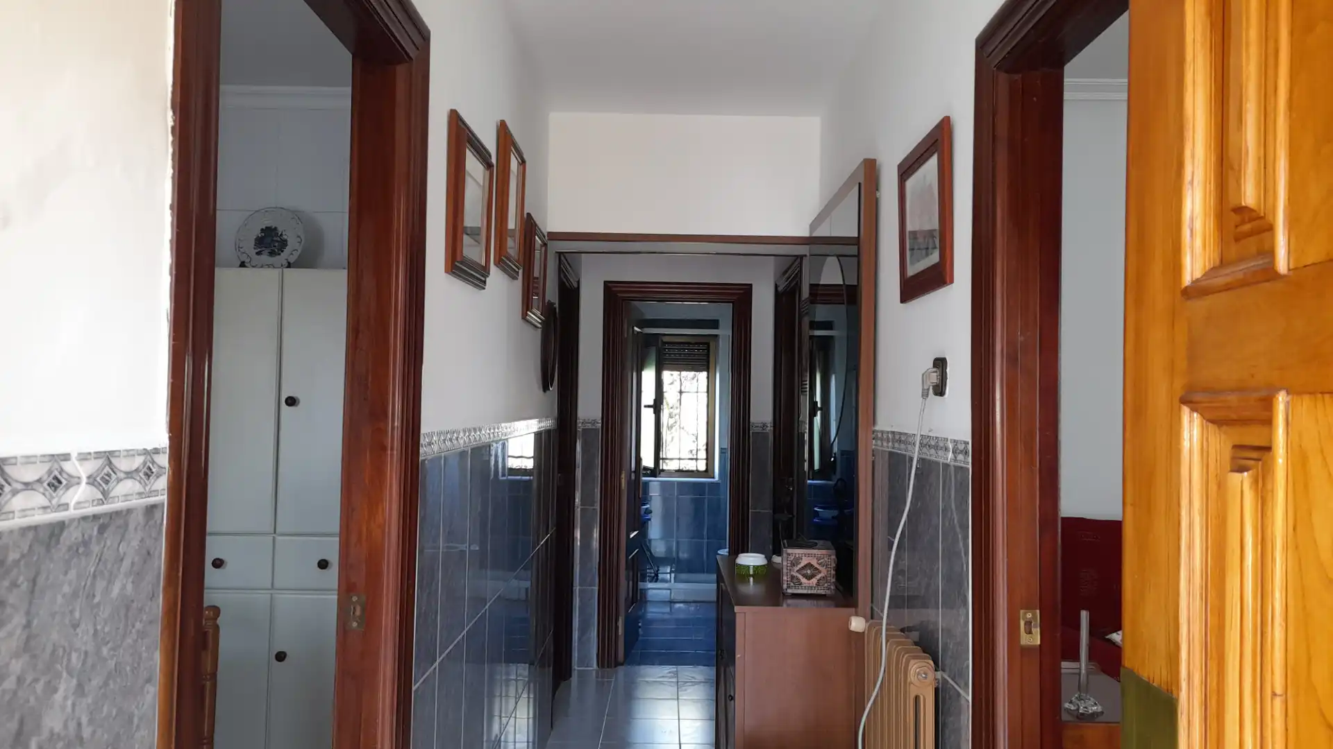 Country house zur Miete in Oviedo  mit Heizung, Terrasse und Möbliert