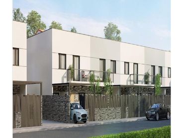 Adossat amb piscina en venda a Calle Arroyo Grande