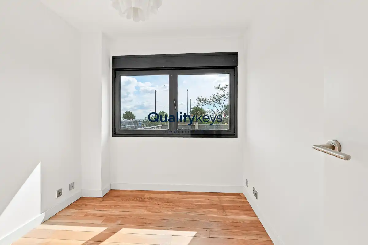 Habitación de Casa o chalet en venta en Madrid con Aire acondicionado, Calefacción y Jardín privado