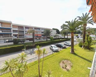Vista exterior de Apartament en venda en Cambrils amb Terrassa, Moblat i Forn