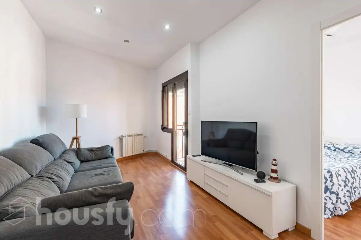 Sala de estar de Piso en venta en Esplugues de Llobregat con Aire acondicionado, Calefacción y Parquet
