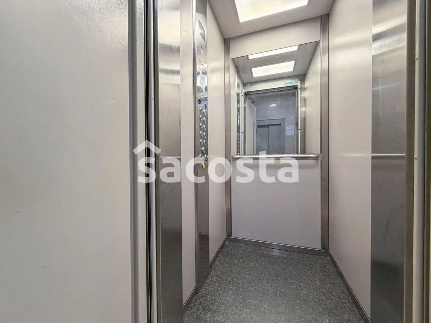 Flat for sale in Blanes  with Terrace and Community pool