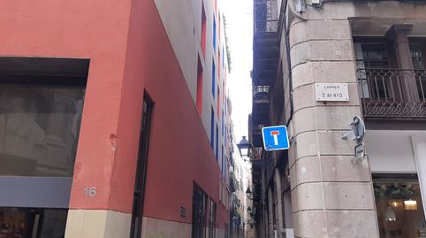 Foto 4 de Piso en venta en El Raval, Barcelona Capital