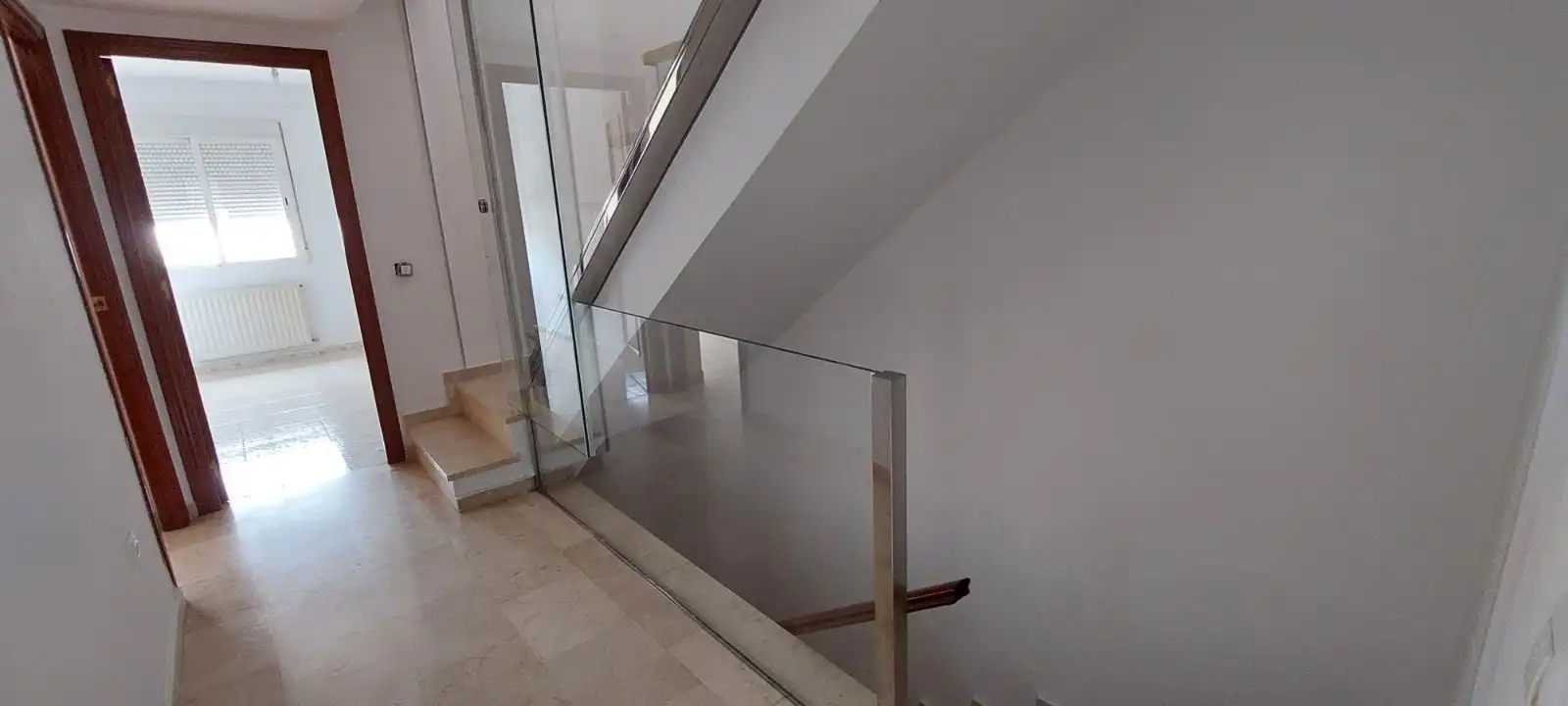 Casa adosada de alquiler en Badajoz con Calefacción, Jardín privado y Terraza