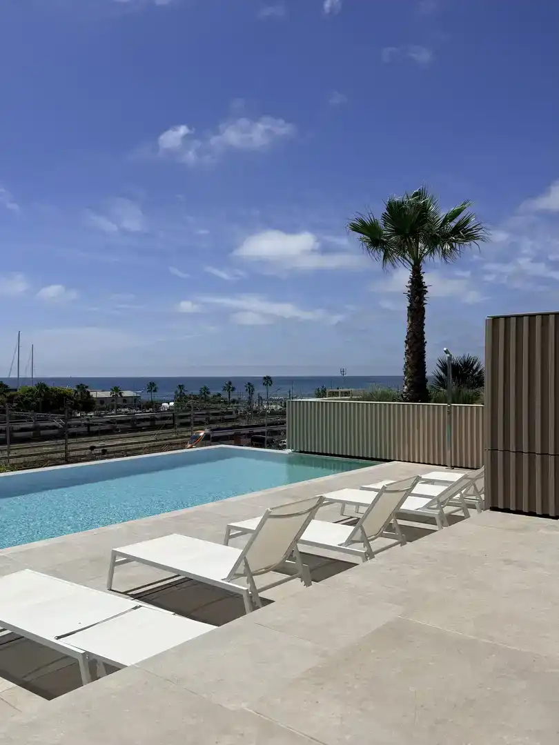 Piscina de Pis de lloguer en Mataró amb Aire condicionat, Parquet i Piscina
