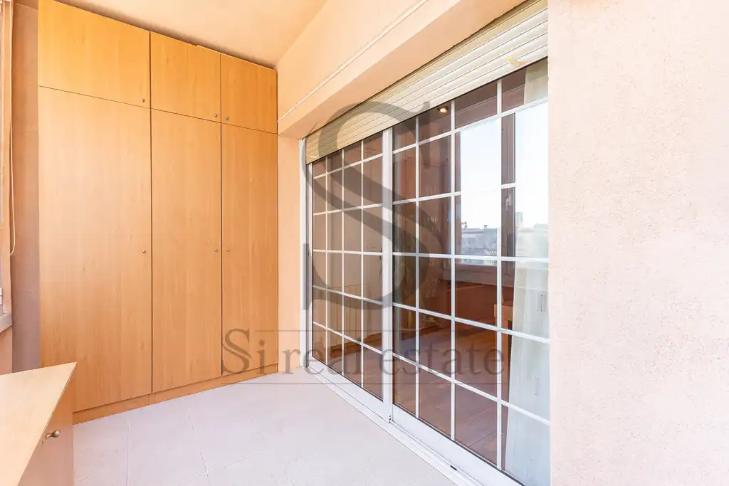 Vista exterior de Piso en venta en Barcelona con Aire acondicionado, Calefacción y Parquet
