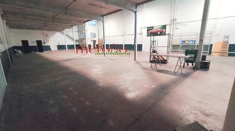 Foto 4 von Fabrikhallen zur Miete in Centro, Elche / Elx