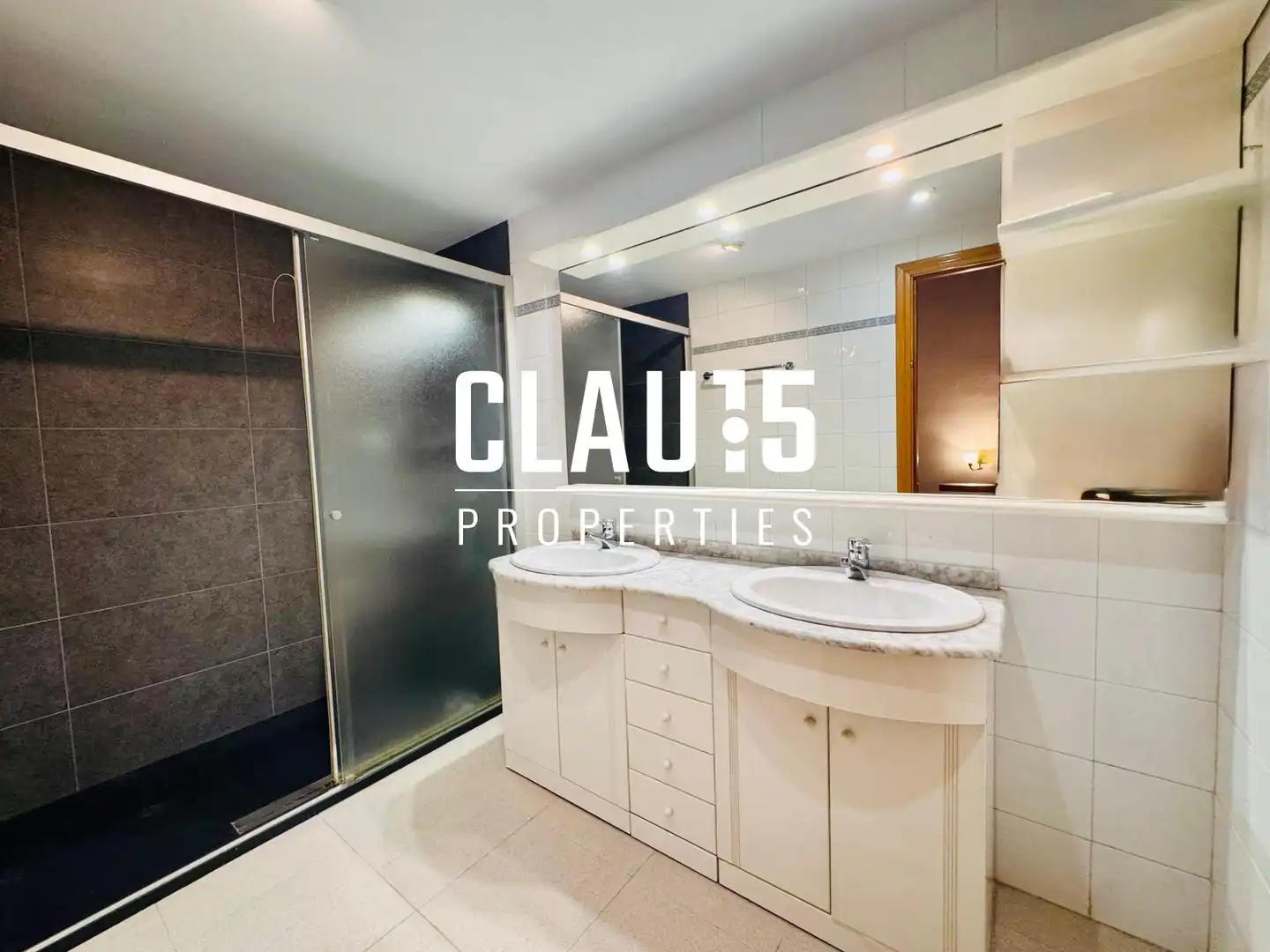 Baño de Ático en venta en Canet de Mar con Aire acondicionado, Calefacción y Balcón