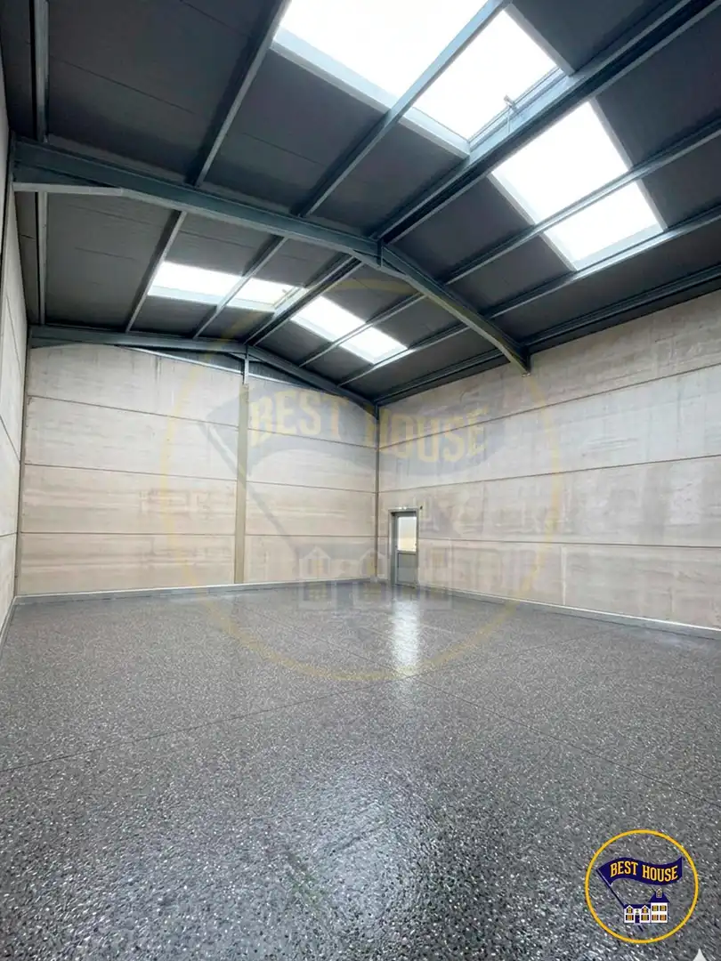 Nave industrial en venta en Reyes Católicos - Paseo San Antonio, imagen 9
