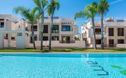 Piscina de Apartament en venda en Orihuela amb Piscina