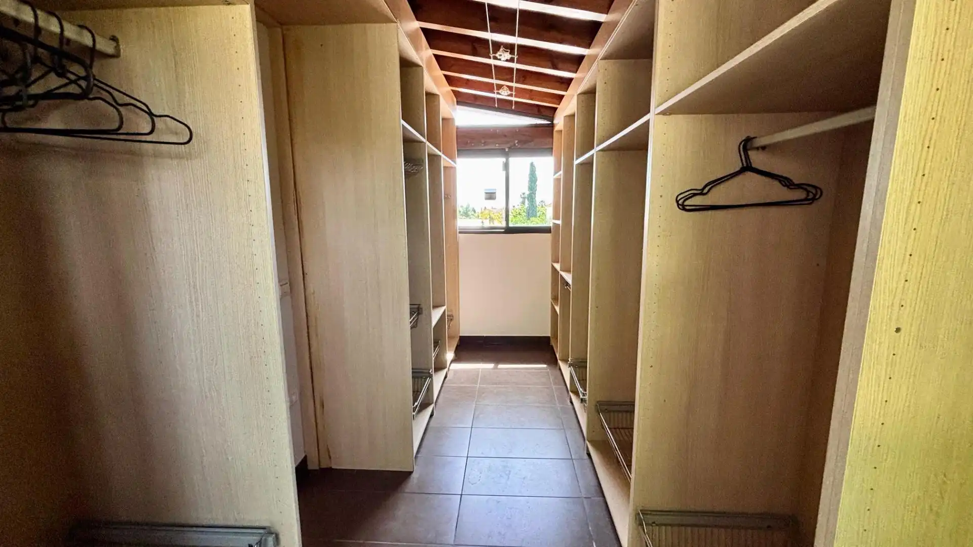 Villa con terrazza in vendita a Milla de Oro, imagen 37