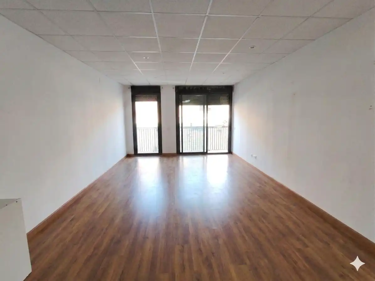 Sala d'estar de Pis en venda en San Lorenzo de El Escorial amb Calefacció, Traster i Piscina comunitària