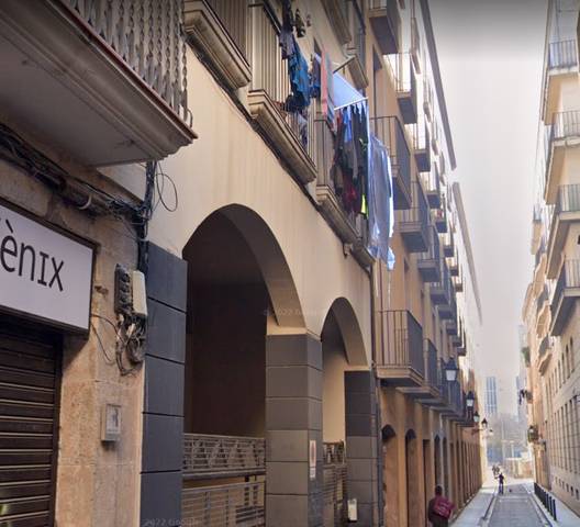 Piso en Venta en C/ Riereta en El Raval