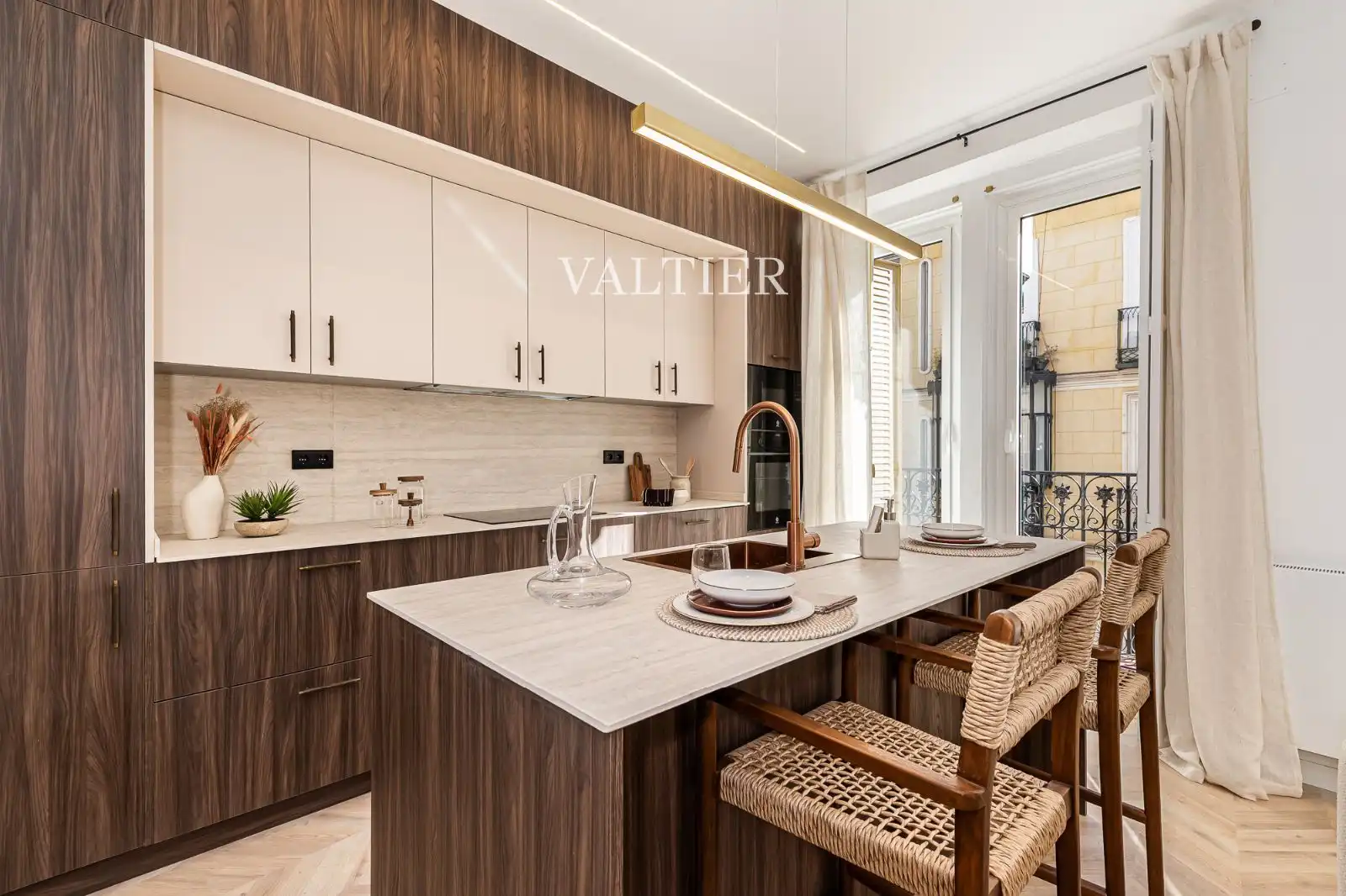 Kitchen of Flat for sale in Madrid  with Air Conditioner, Terrace and Furnished