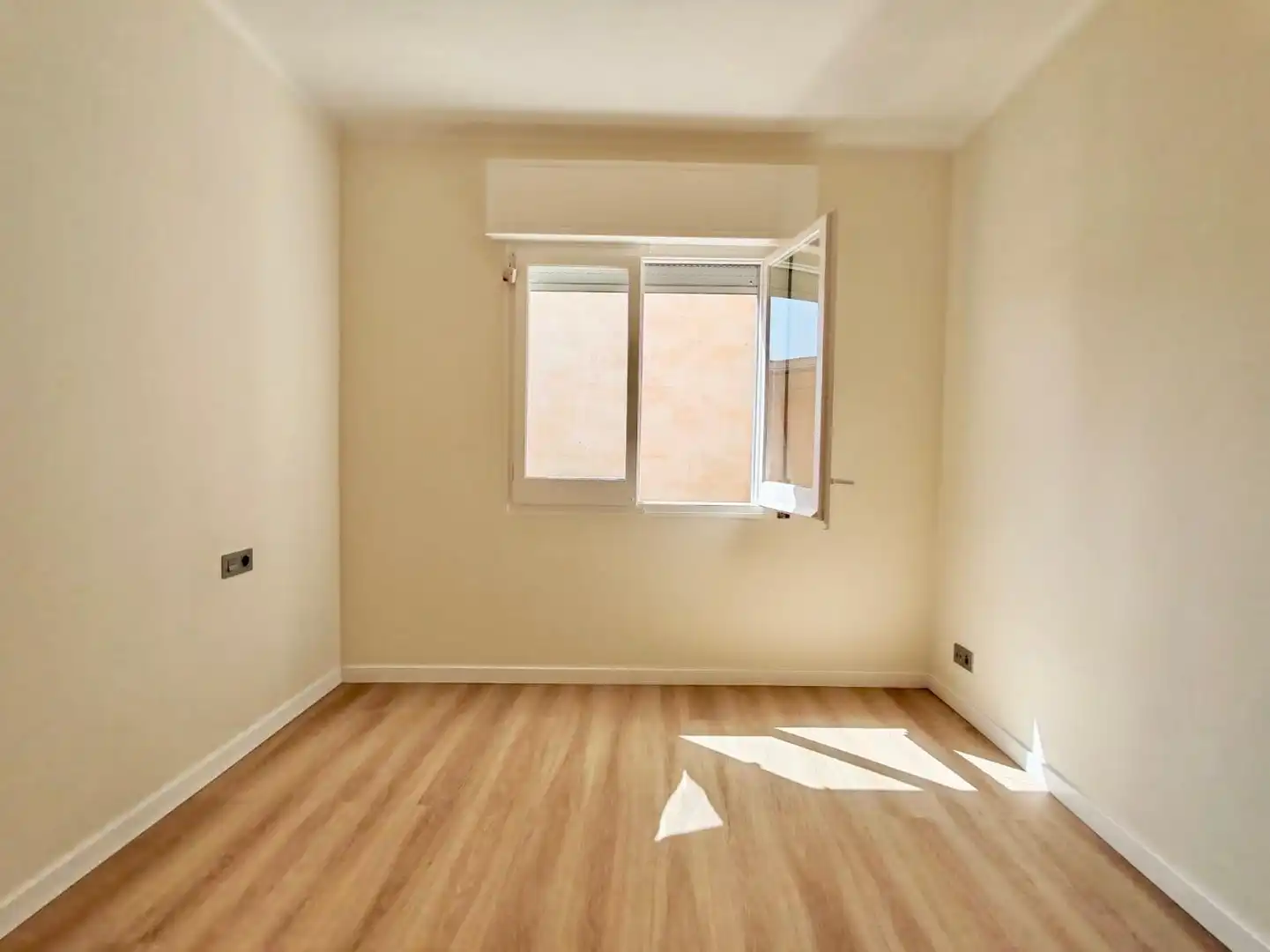 Dormitori de Apartament en venda en Esplugues de Llobregat