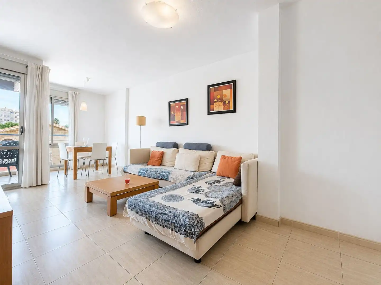 Sala d'estar de Apartament en venda en El Campello amb Aire condicionat, Terrassa i Traster