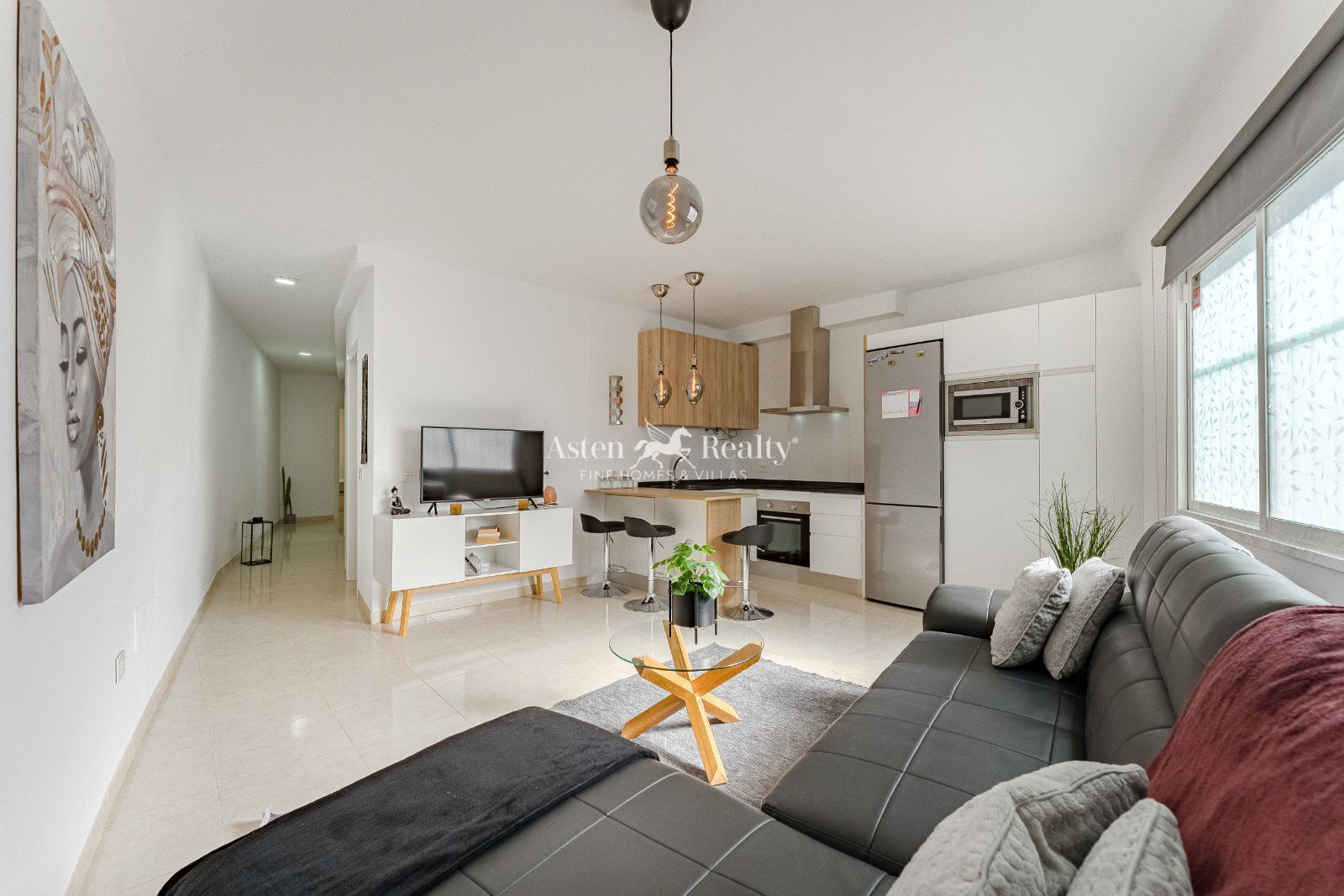 Living room of Flat for sale in Arona  with Terrace, Storage room and Furnished