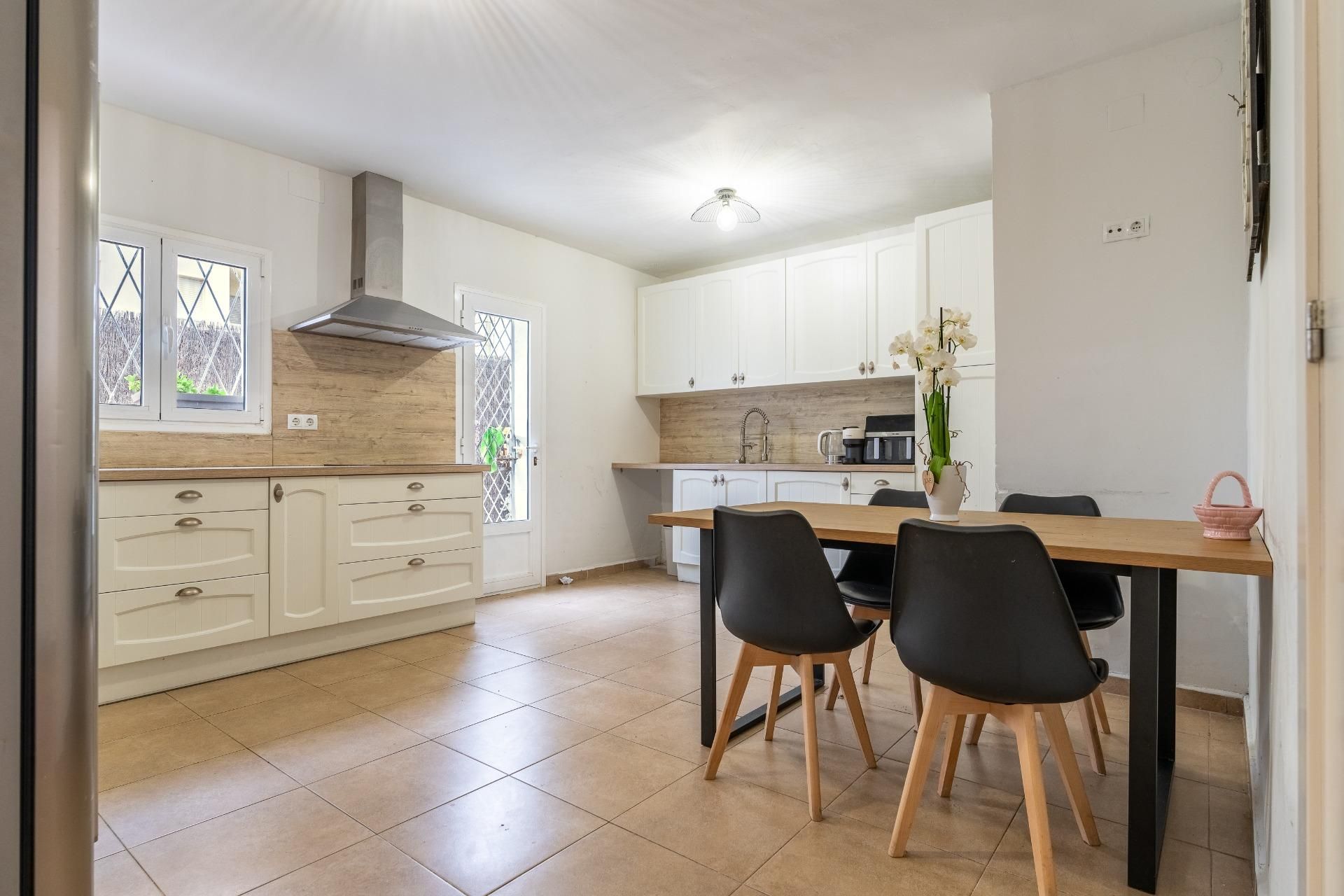 Kitchen of House or chalet for sale in Salou  with Heating and Private garden