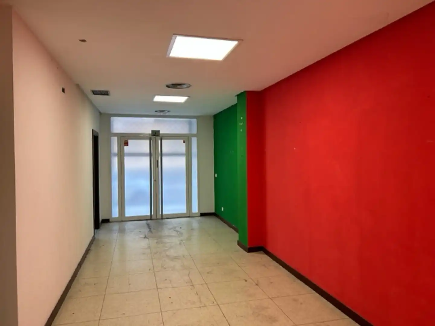 Local comercial en venda a Centro, imagen 5