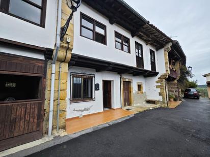 House or chalet for sale in Valdáliga