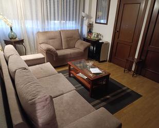 Living room of Flat for sale in  Madrid Capital  with Furnished