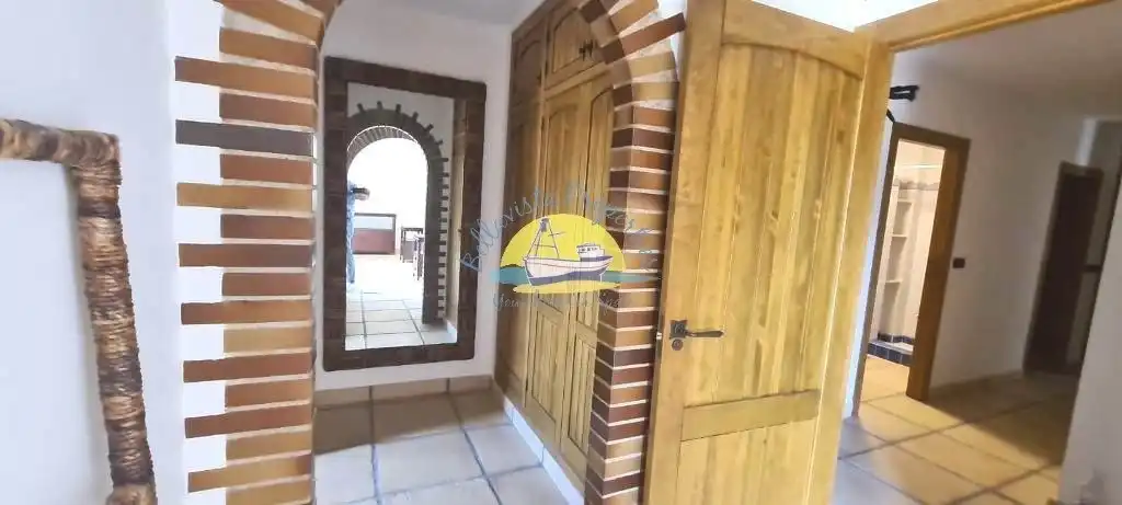 Country house zum Verkauf in Cartagena mit Privatgarten, Schwimmbad und Möbliert