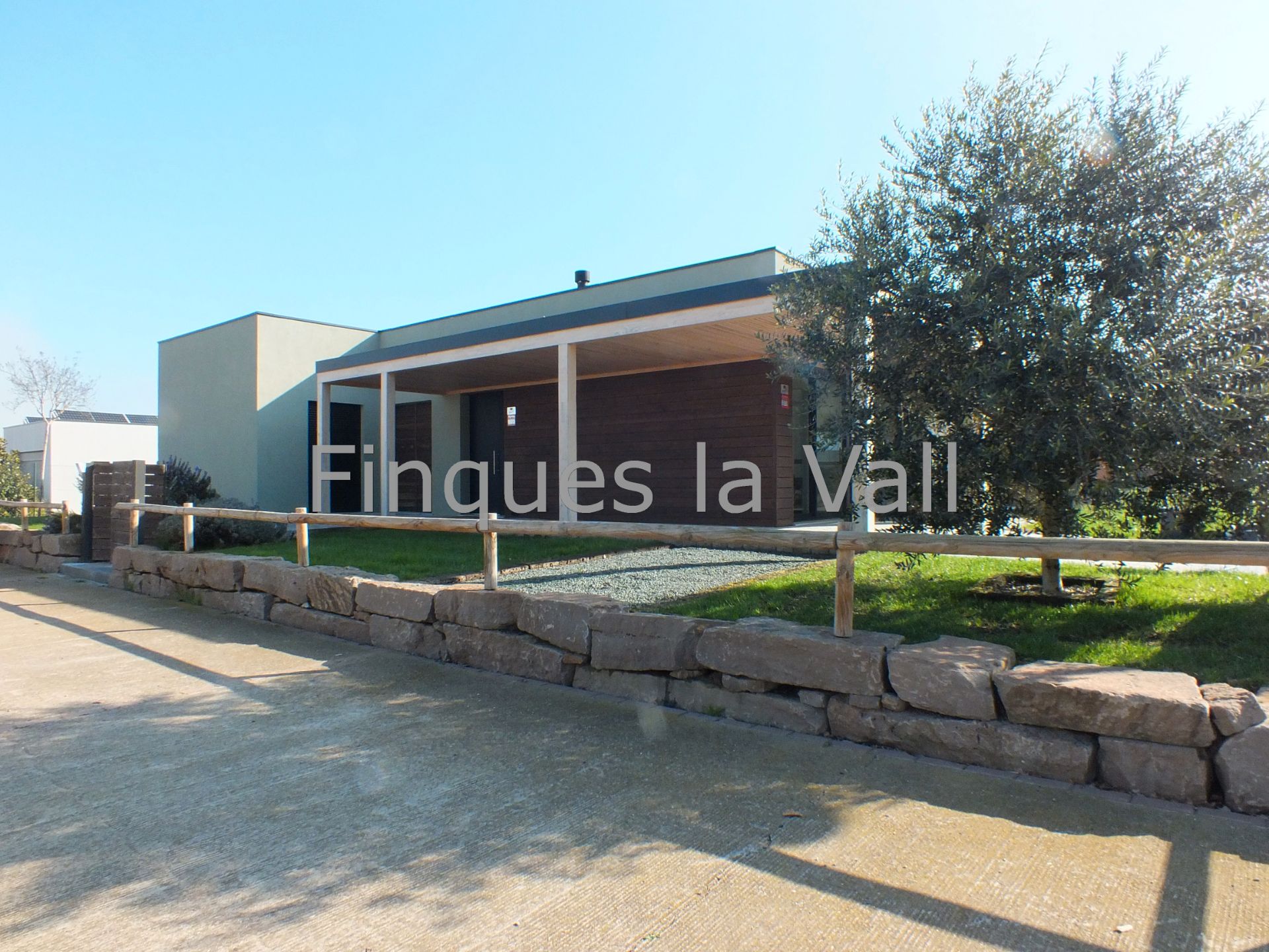 Vista exterior de Casa o chalet en venta en Santa Eugènia de Berga con Jardín privado, Parquet y Horno
