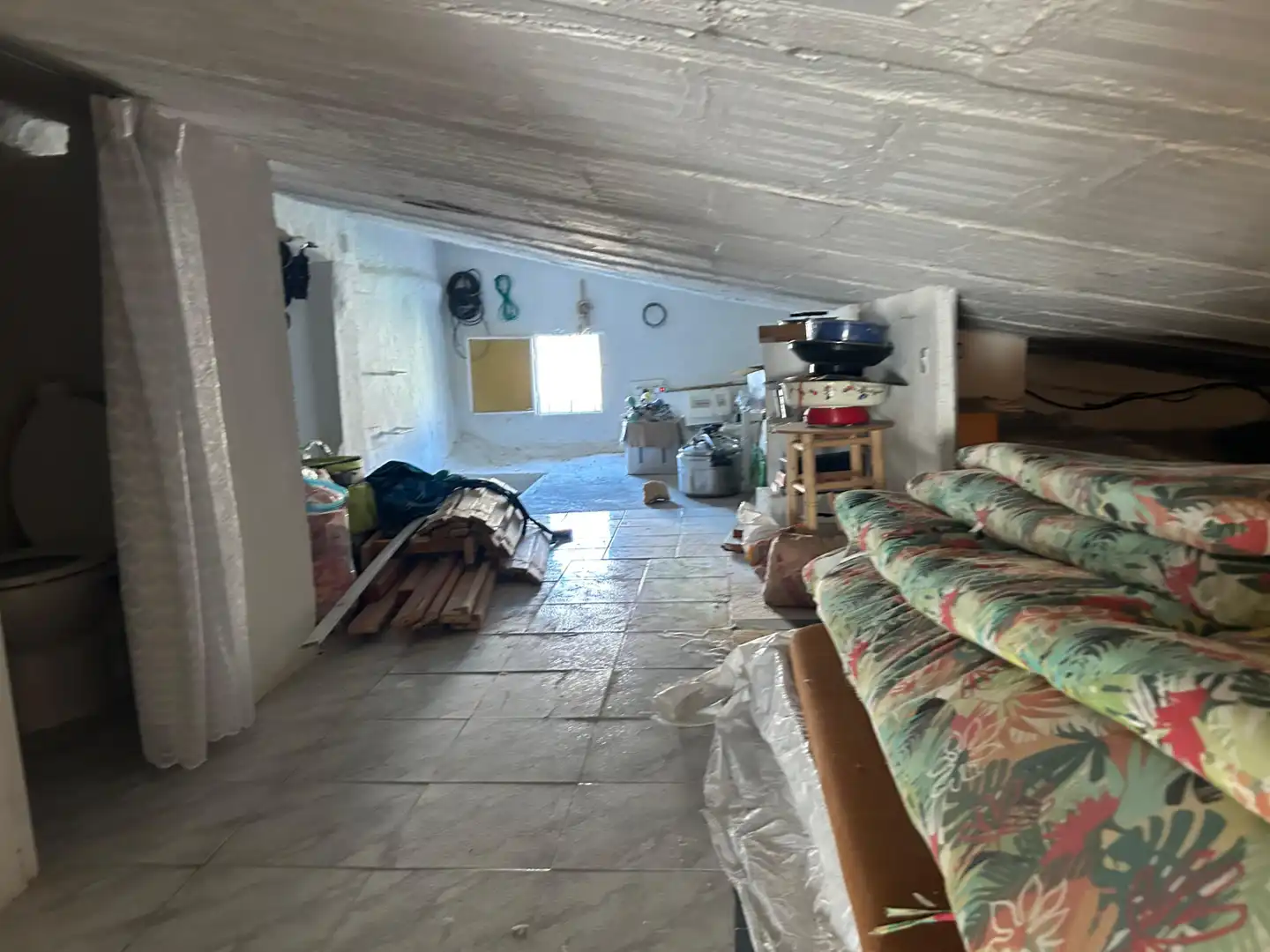Einfamilien-Reihenhaus zum Verkauf in Santa Cruz del Retamar mit Klimaanlage, Heizung und Privatgarten