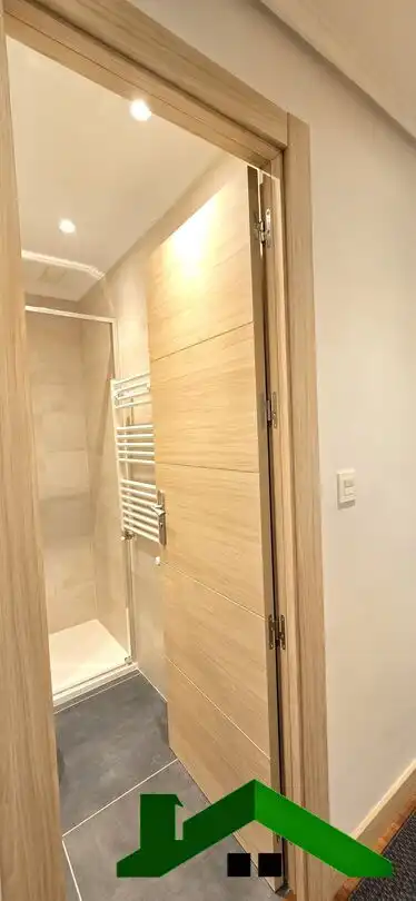 Baño de Piso de alquiler en Bilbao  con Calefacción, Terraza y Horno