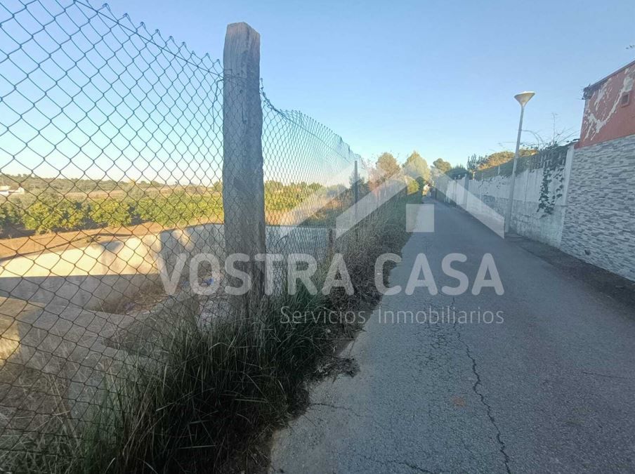 Land for sale in Chiva