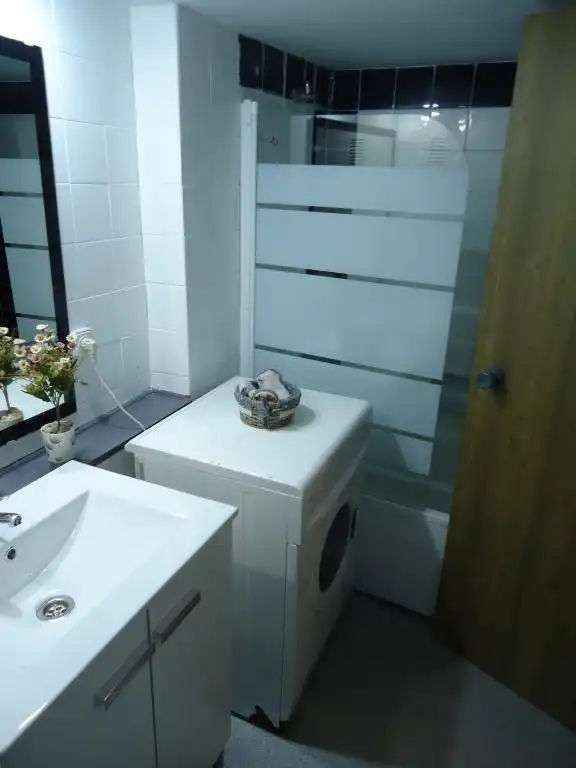 Bathroom of Study for rent in Vila-seca  with Air Conditioner, Heating and Private garden