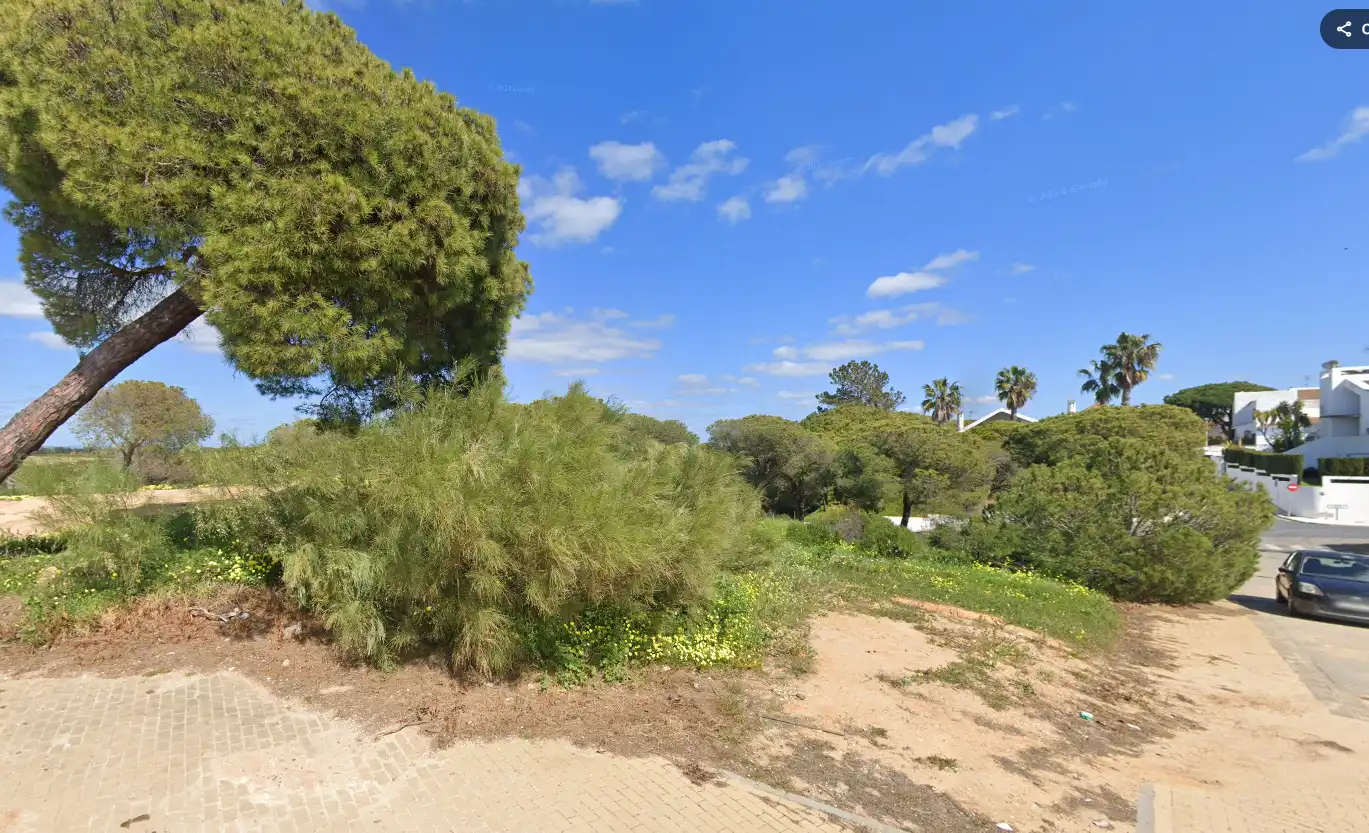 Terreny residencial en venda a Calle Betis