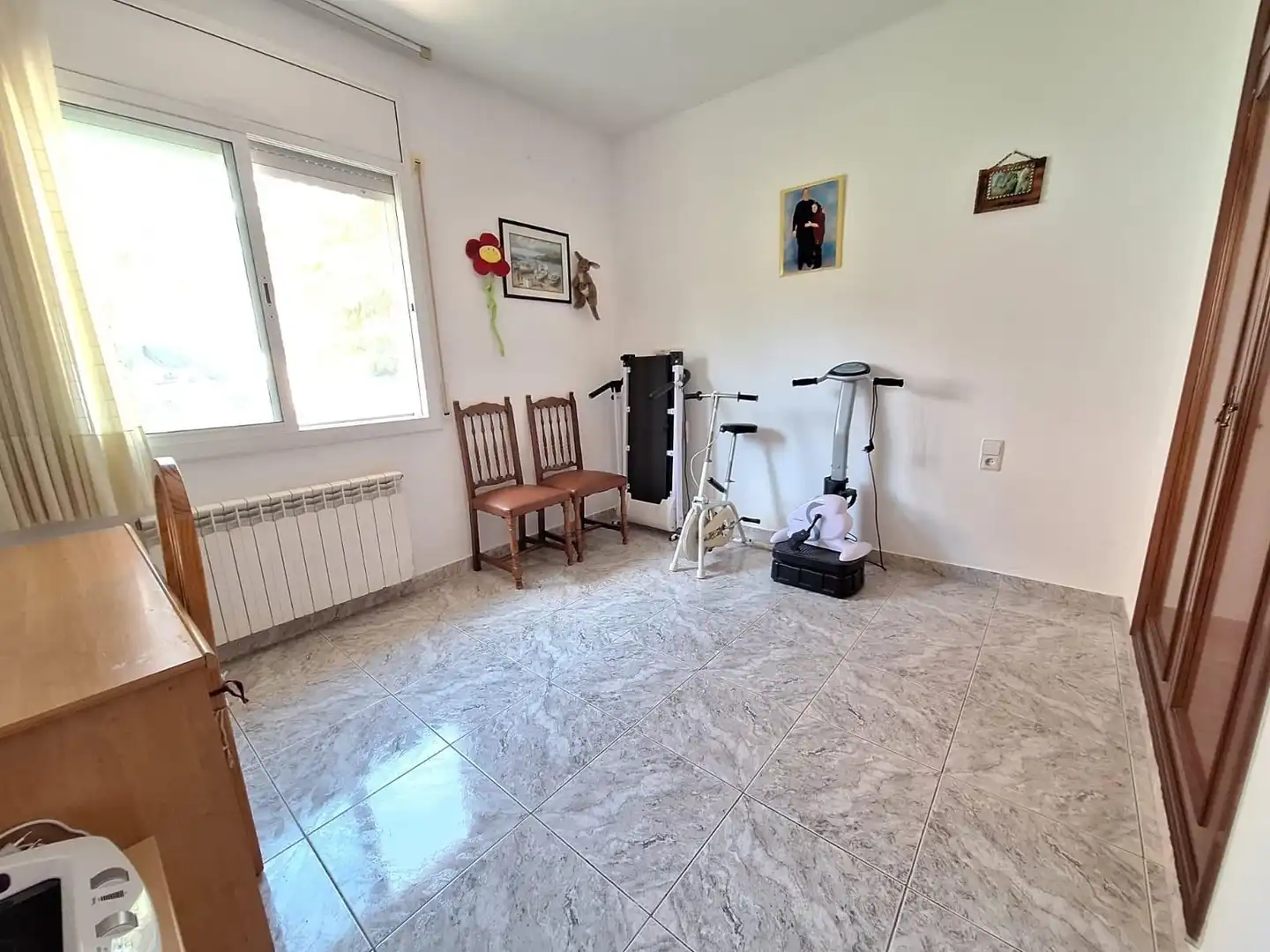 Country house zum Verkauf in Santa Eulàlia de Ronçana mit Klimaanlage, Privatgarten und Terrasse