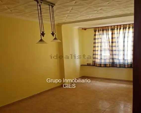 Habitación de Apartamento en venta en Cullera con Calefacción, Terraza y Amueblado