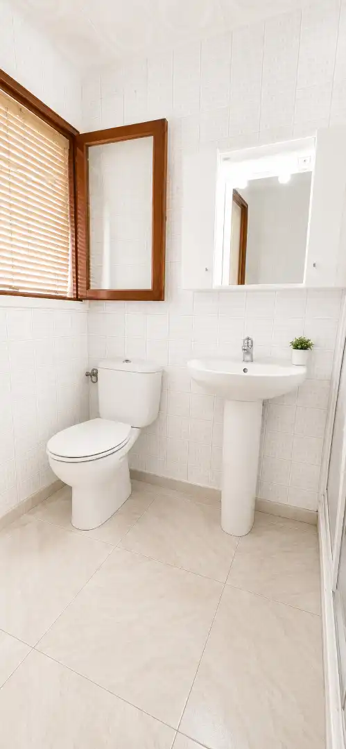 Baño de Casa adosada en venta en Totana con Terraza, Trastero y Amueblado