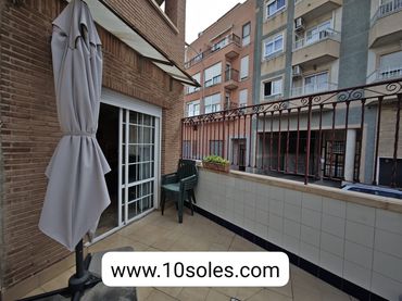 Maison mitoyenne avec jardin à vendre à Orihuela ciudad