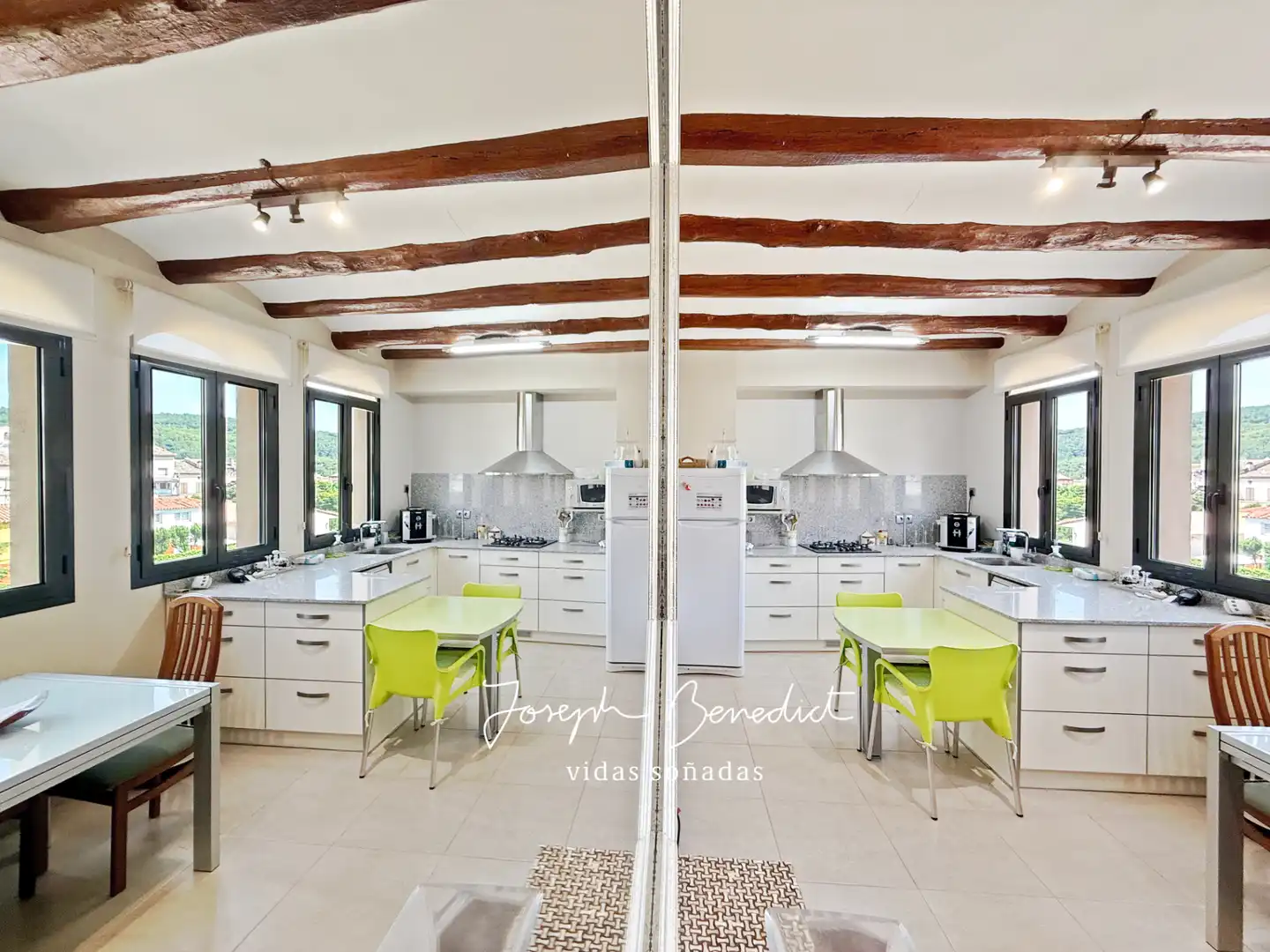 Cuina de Casa o xalet en venda en Sant Quintí de Mediona amb Aire condicionat, Calefacció i Jardí privat