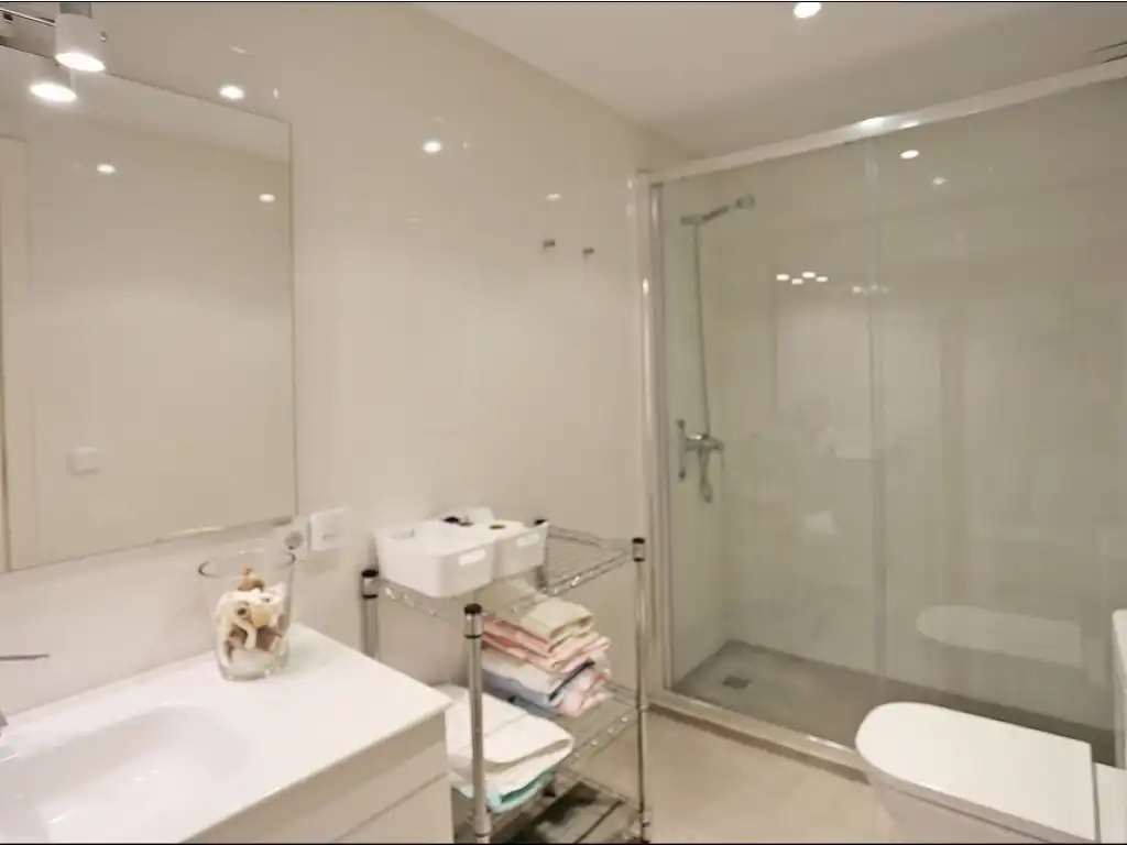 Bathroom of Apartments for rent in Calvià  with Air Conditioner, Private garden and Terrace