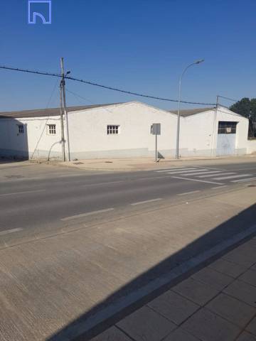 Nave industrial en Alquiler en Ribaforada