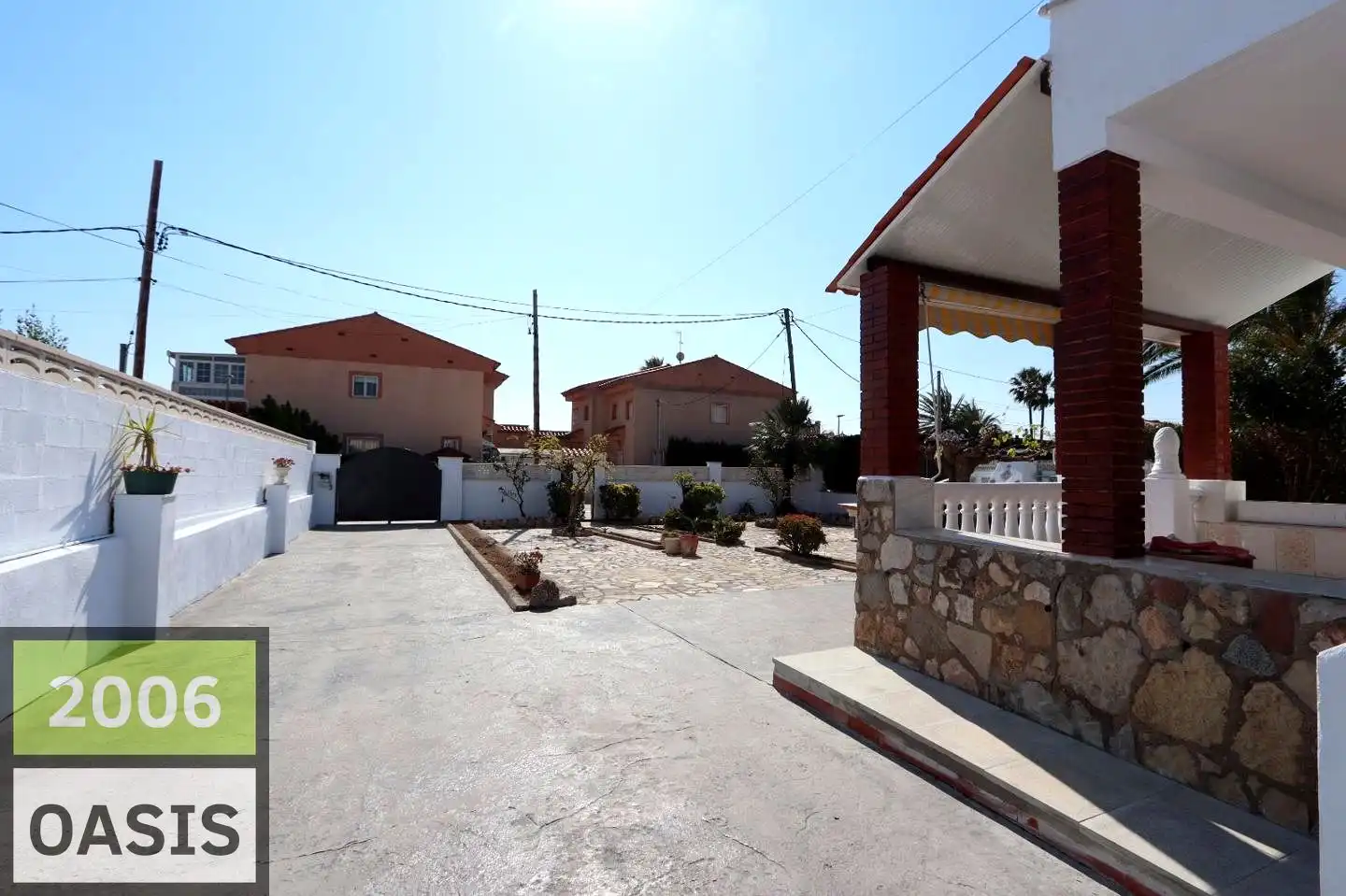 Vista exterior de Casa o chalet en venta en Mont-roig del Camp con Aire acondicionado y Jardín privado