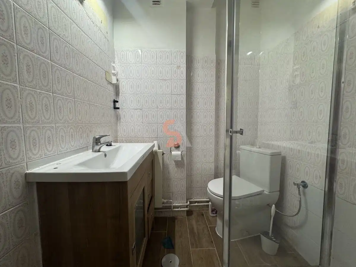Baño de Piso de alquiler en Valladolid con Calefacción